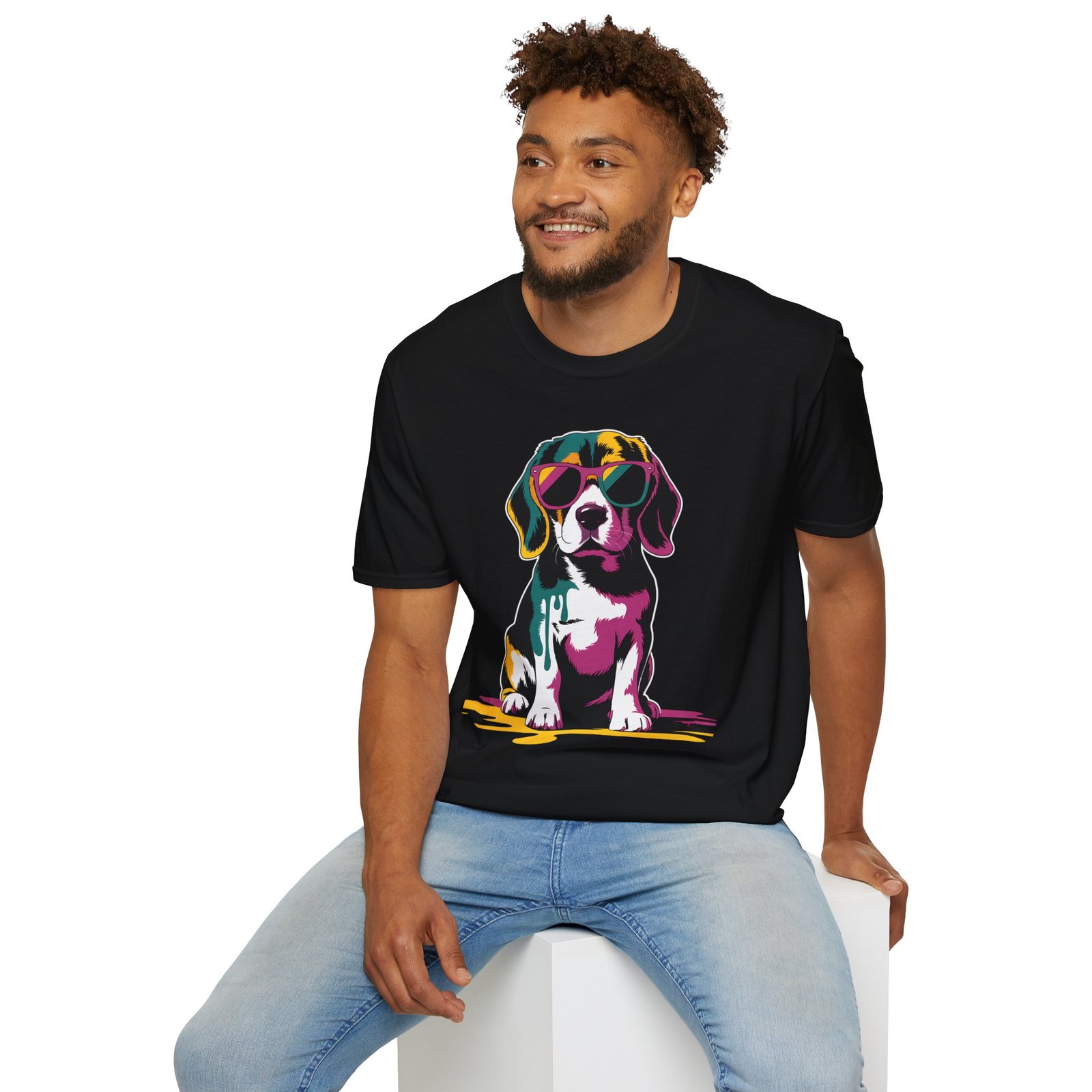 Tricou Unisex Softstyle - Beagle cu Ochelari Colorat - Image 8